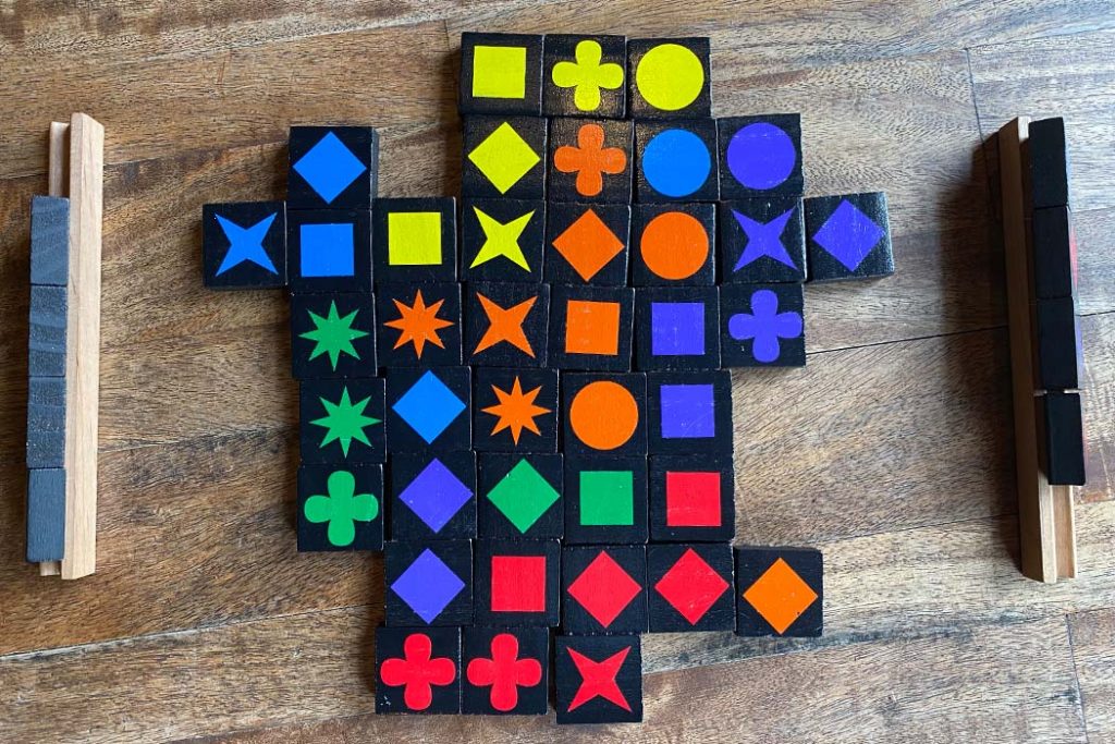 Qwirkle Board Game Overview